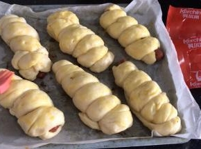 刷在发酵好的面包坯上