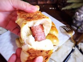 等不及了先吃一个，香味太浓郁诱人了