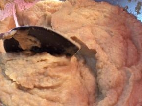 关火后，经常翻拌至凉透