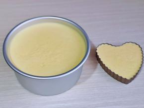 大约两个多小时，慕斯蛋糕已经凝固啦！