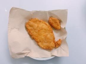 厨房用纸上控油片刻