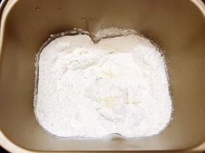 面包机启动揉面20分钟