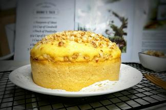 出炉后放至略有余温后脱模。