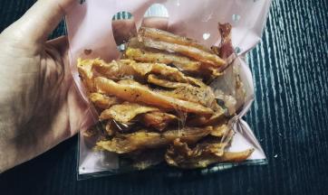 分装小袋带回公司，运动完后就可以享用了，因为不是太干身要在2-3天食用完哦，如果喜欢保存时间长点的，温度时间稍调高、长一点。