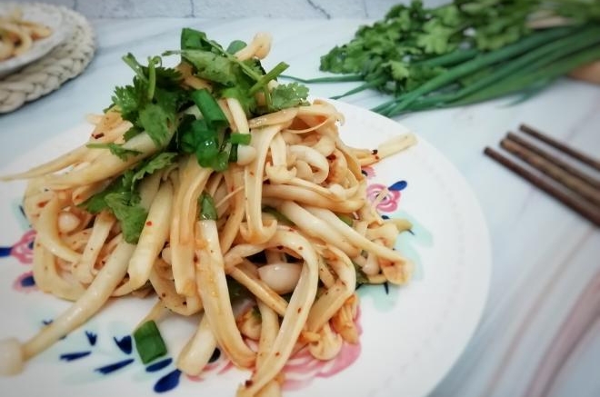 凉拌海鲜菇