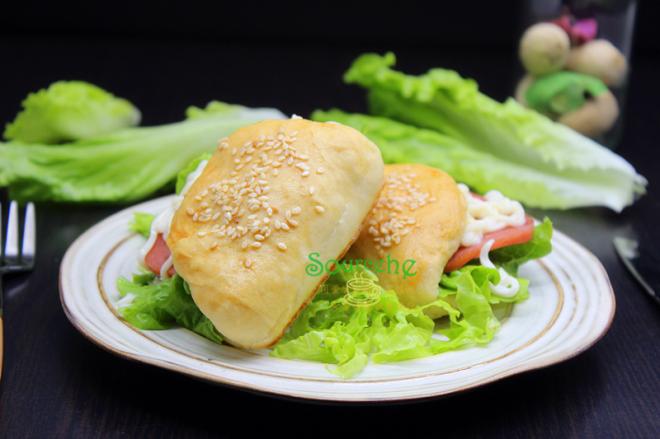 简易版火腿汉堡