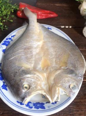 冲洗一下沥水，装入盘中