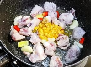加入黄豆酱