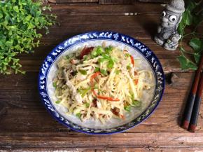 盛出装盘，撒上葱花