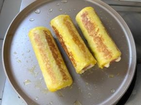 煎至两面金黄即可