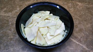 鲜笋处理干净切片