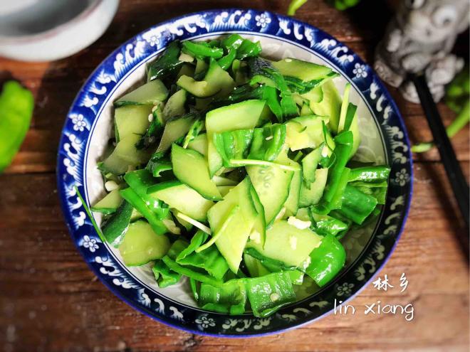 青椒爆黄瓜片