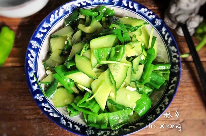 青椒爆黄瓜片
