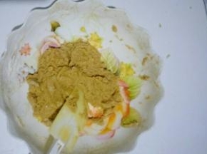 搅拌至无干面粉状态。