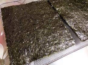 出炉，等凉透后就非常脆了，切片密封保存