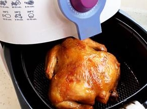 盐焗风味的炸鸡出炉啦！好香好香哒！