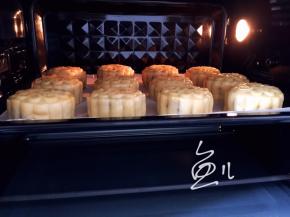 再次放入烤箱，200度烤15分钟（具体还要看上色程度）