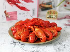 麻辣小龙虾一份，带壳是400g。