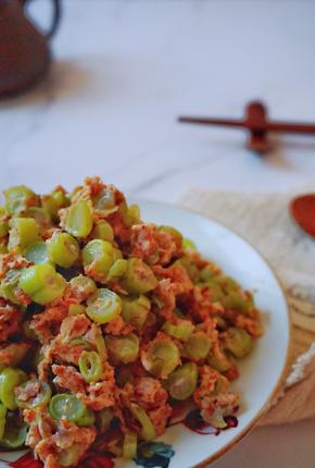 吃一口鲜美无比的虾酱四季豆，不知不觉一碗米饭就光光啦！