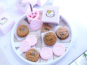 .做好的月饼晾凉之后密封起来。