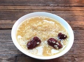 盛出装入容器中