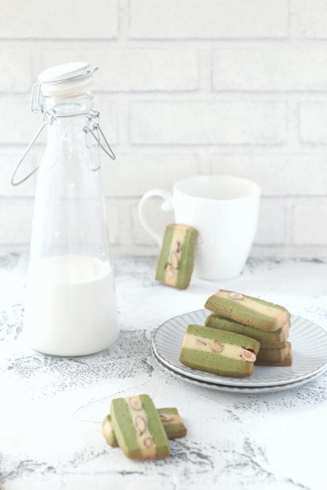 抹茶双色杏仁曲奇