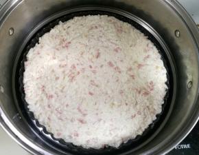 蒸锅水开后大火蒸1小时。