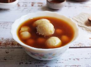 补血补铁，低脂的甜汤小圆子糖芋苗，怎么喝都喝不够，又香又糯，又甜又香，快试试吧！