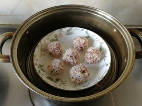 开水上锅蒸15-20分钟。