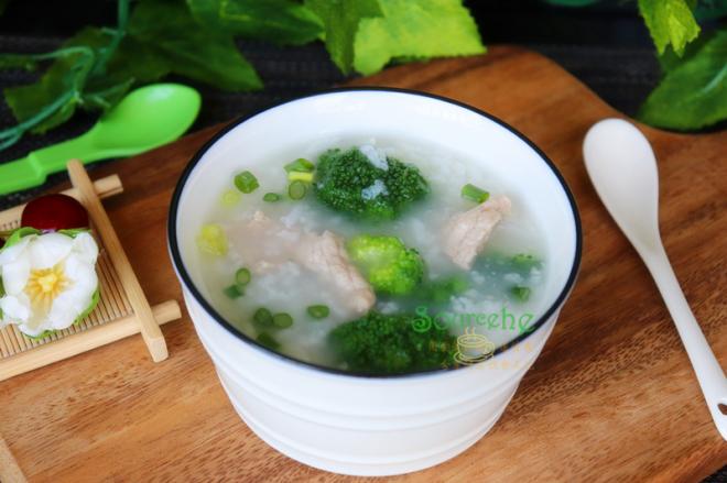 西兰花瘦肉粥