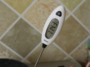 一直煮到113-115℃，就可以关火，等转化糖浆晾凉。