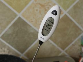 一直煮到113-115℃，就可以关火，等转化糖浆晾凉。
