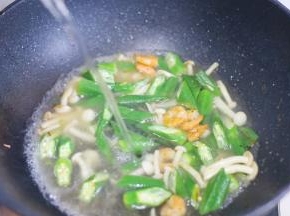 加一大碗开水。