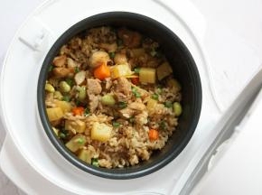程序结束加入生抽拌匀即可食用