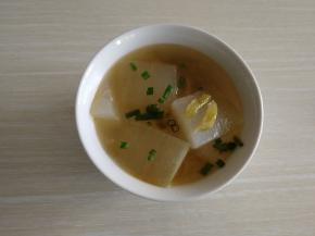 关火，装起来，撒葱花，开吃！