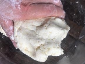 揉成光滑面团
