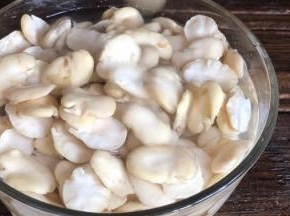 去皮洗净，沥水