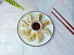 舒服不如倒着，好吃不如饺子。