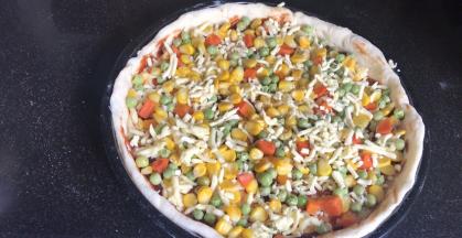 撒上一层三色丁