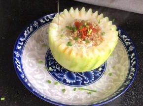 淋入香油