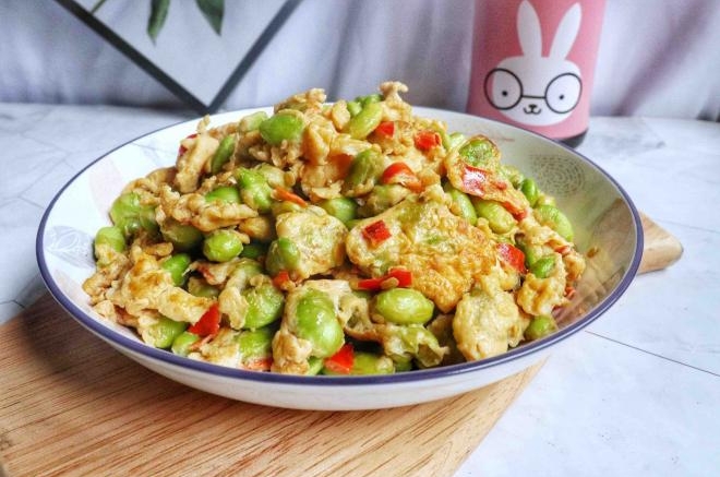 毛豆炒鸡蛋