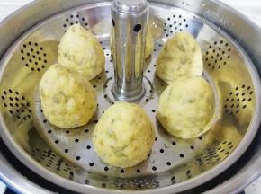 焖5分钟出锅。