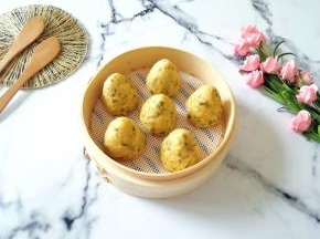 平时多吃杂粮有益健康。