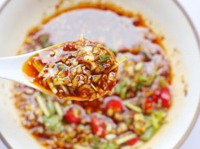 拌什么都好吃。