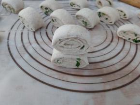 取出2段叠加摞在一起。