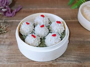 宝贝一口气吃了三个～