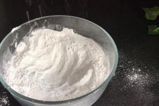 扒开一个小窝窝