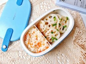 这是我早起做的午餐便当，这么热的天在办公室也可以好好享用。