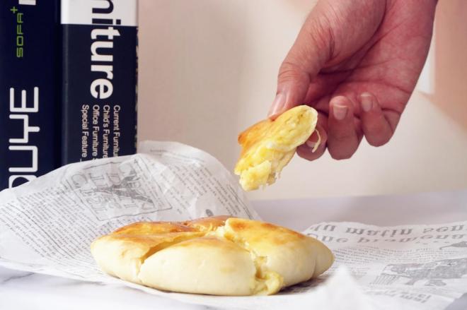 爆浆榴莲芝士饼