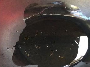 平底锅烧热油